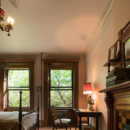 The Harlem Flophouse Hotel
