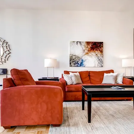Bluebird Suites In Times Square