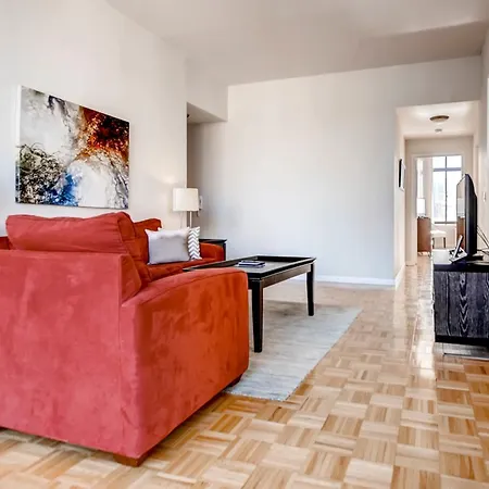 Bluebird Suites In Times Square