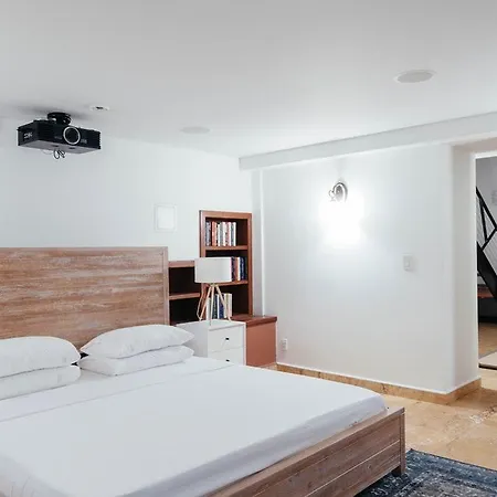 Apartment Charles Street Gardens By Onefinestay