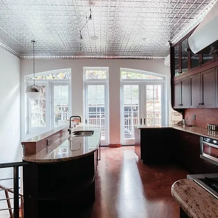 Apartment Charles Street Gardens By Onefinestay New York