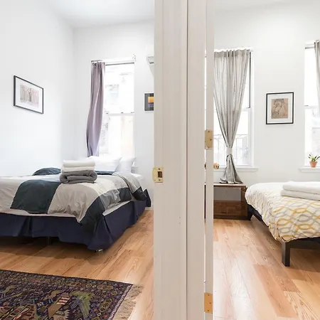 Upper West Luxury 4bed 2bath: Steps To Central Park Apartment *
