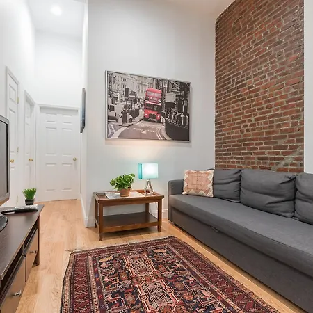Apartment Upper West Luxury 4bed 2bath: Steps To Central Park
