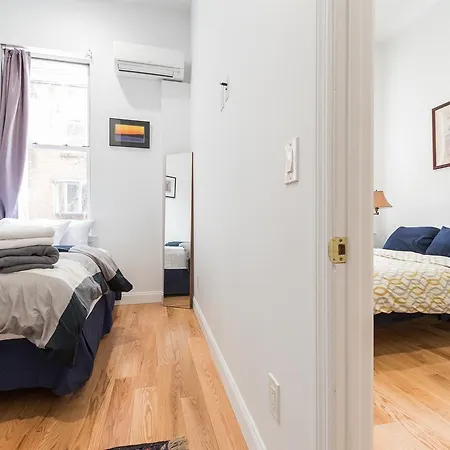 Upper West Luxury 4bed 2bath: Steps To Central Park Apartment