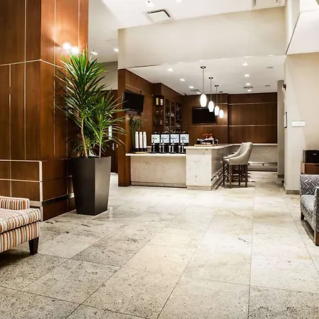 Hilton Garden West 35th Street 3*