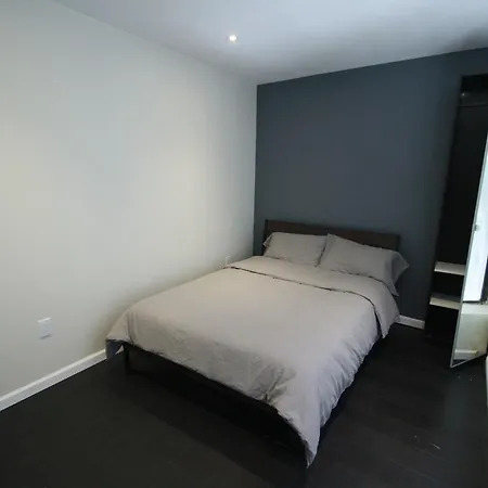 Nice And Renovated Near Times Square Apartment
