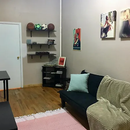 Huge 2bedroom Apar; Heart Of Bushwick Apartment New York
