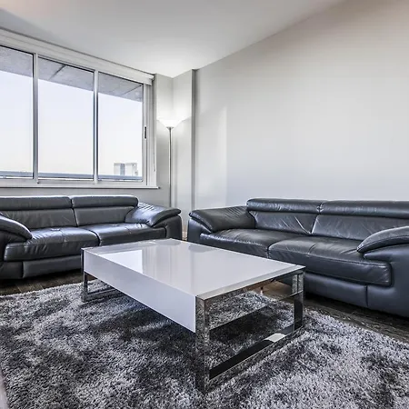 Times Square Luxury Suites Apt Apartment *