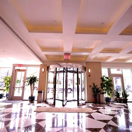 Wyndham Garden Fresh Meadows Flushing Hotel