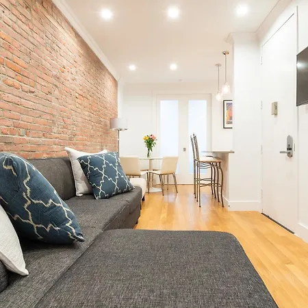 Apartment Luxury 3bed/2bath: Prime Upper East Manhattan
