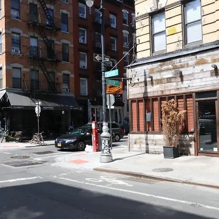 Luxury 3bed/2bath: Prime Upper East Manhattan *