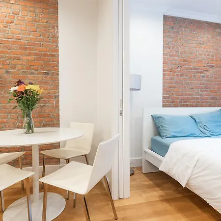 Apartment Luxury 3bed/2bath: Prime Upper East Manhattan *