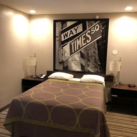 Hotel Super 8 By Wyndham Jamaica North Conduit