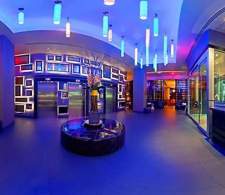 Hilton Fashion District 4*