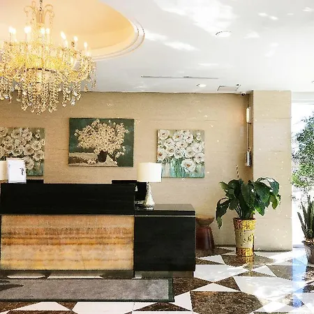 Hotel Wyndham Garden Fresh Meadows Flushing 3*