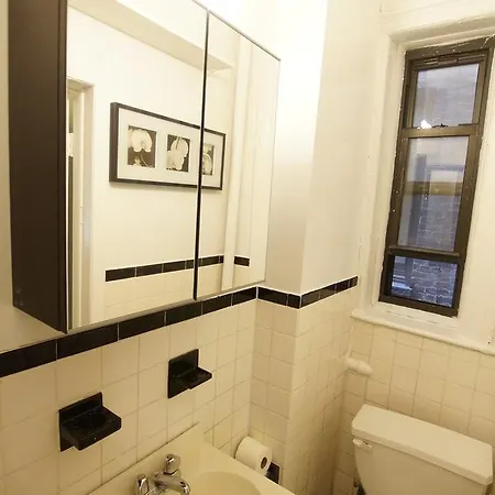 Mulberry Street & Canal St. Apt 16