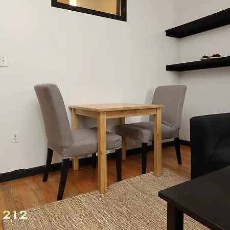Apartment Spring Street Apt 2