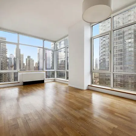 Times Square Apartment