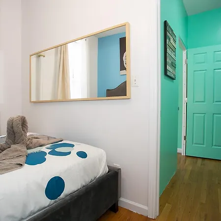 Apartment Nyc Cozy & Spacious 3 Bedroom 13 Min Time Square