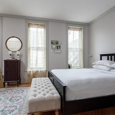 Apartment 9th Street