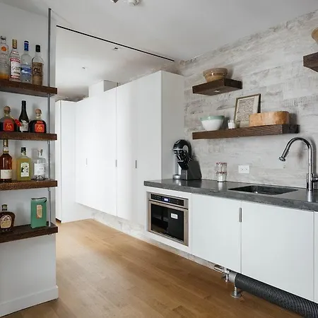 Jones Street Townhouse By Onefinestay