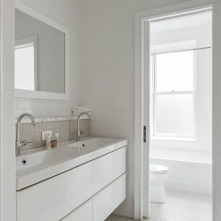 Apartment Park Place Townhouse By Onefinestay