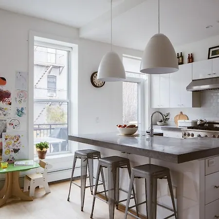 Apartment Gates Avenue Townhouse Iii By Onefinestay *