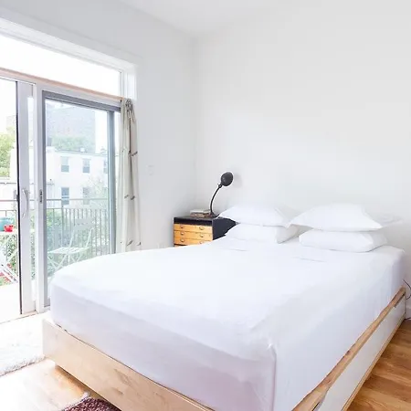 Clinton Gardens By Onefinestay