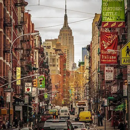 Charming 2 Bedroom In Manhattan's Little Italy New York