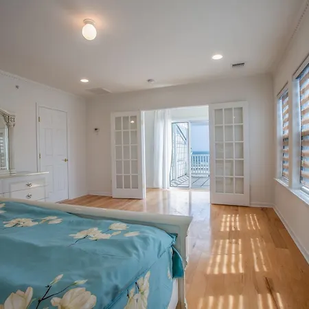 Apartment Beach Front