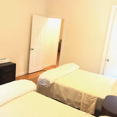 Apartment Cohost Homes *