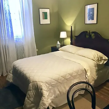 Private On Greene Apartment