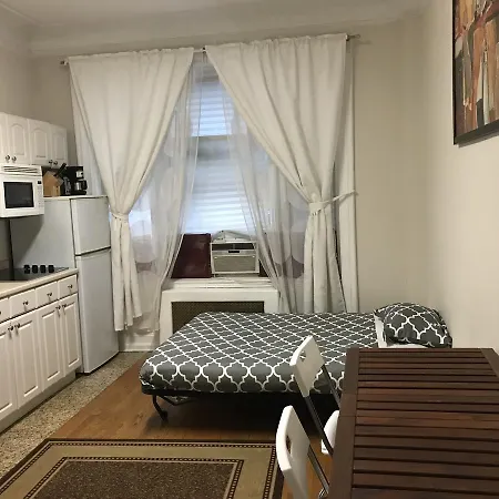 Manhattan Studio Apartment-times Square Apartment New York