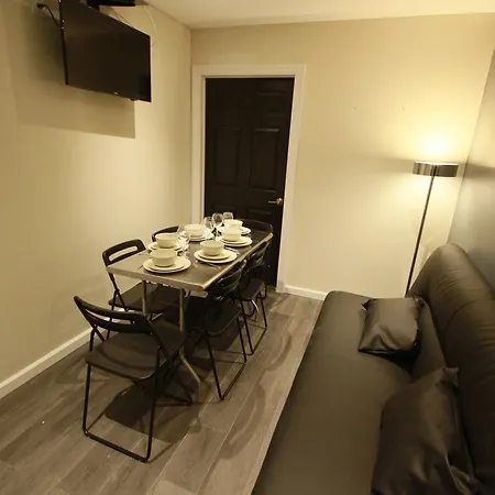 Nice And Renovated Near Times Square Apartment