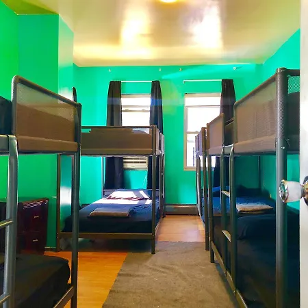 Funky Buddha Hostel *