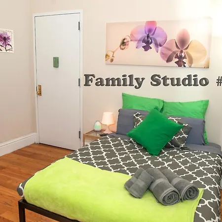 Apartment Holidays *