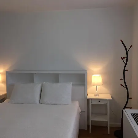Apartment Sweet Midtown New York