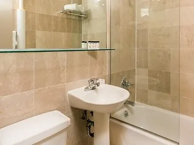 Park West 3*