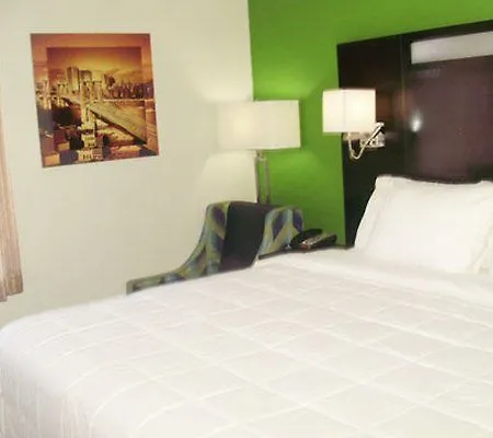 Comfort Near Barclays Center - Crown Heights Hotel New York