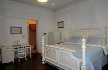 Sugar Hill Apartment New York