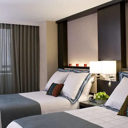 Courtyard Manhattan/times Square Hotel 3*