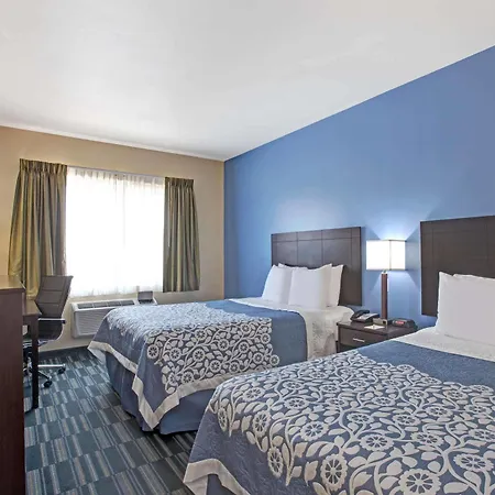 Days & By Wyndham Ozone Park/jfk Airport Hotel 2*
