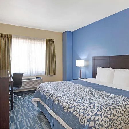 Hotel Days & By Wyndham Ozone Park/jfk Airport New York