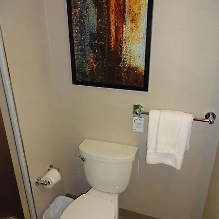 By Marriott Downtown Manhattan/world Trade Center Area 4*
