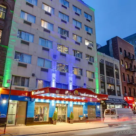 Hotel Ramada By Wyndham Times Square West 3*