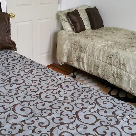 Hotel Delz Bed & Breakfast