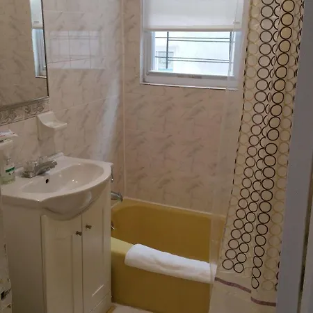 Hotel Delz Bed & Breakfast New York