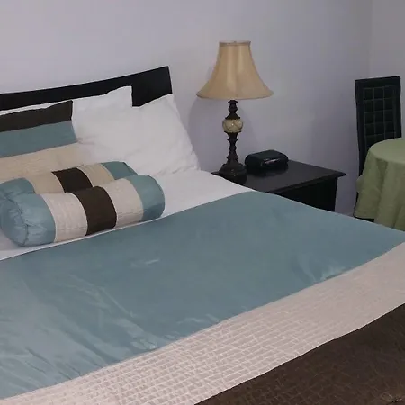 Delz Bed & Breakfast *