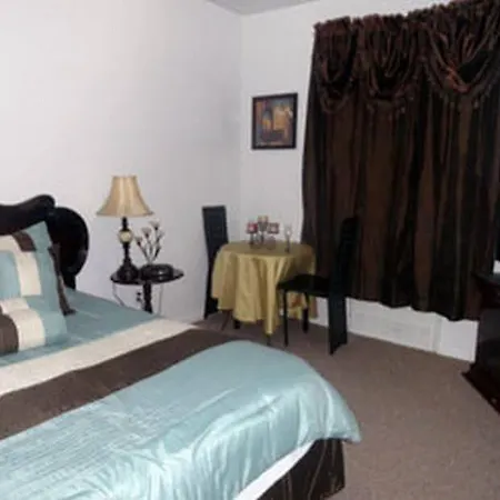 Delz Bed & Breakfast *