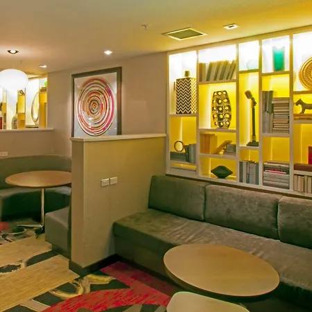 Hotel By Marriott Manhattan/ Midtown Eastside 4*